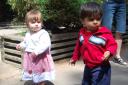Little Walkers: Meli & Suli